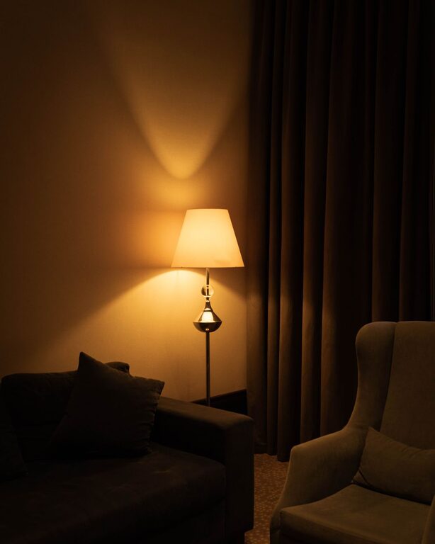 Tips for Creating a Cozy and Inviting Living Space on a Budget